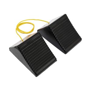 MaxxHaul 50012 Rubber Wheel Chock With Rope - 8" x 5" x 4" - 2 pack,